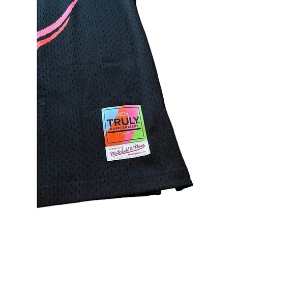 Mitchell & Ness Truly U Men's Mesh Basketball Jersey Seltzer Size Medium Black - Picture 3 of 8